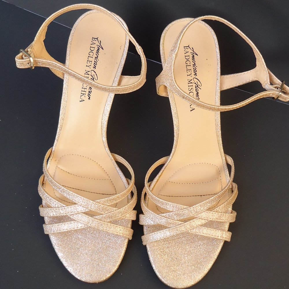 SIZE 6.5. BADGLEY MISCHKA American Glamour gold glitter block heels sandals. - Picture 2 of 16